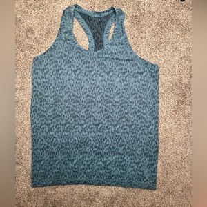 Lululemon hip length, racer back, teal, snakeskin tank